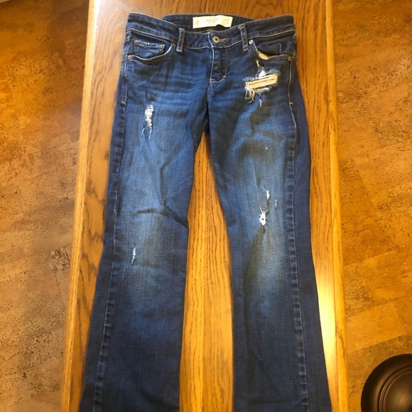 Abercrombie & Fitch Denim - Abercrombie & Fitch Women’s Blue Jeans. A&F Boot Style. Size 2R W26 L33.